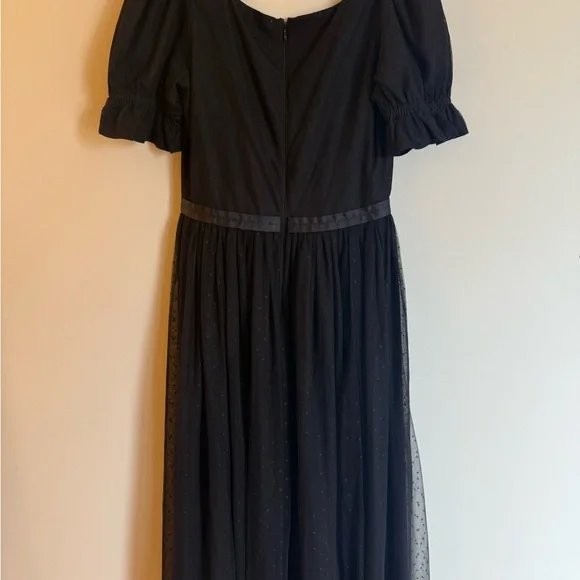 Ivy City Co. Ballerina Tulle Puff Sleeve Formal Midi Dress in Black - Picture 9 of 12